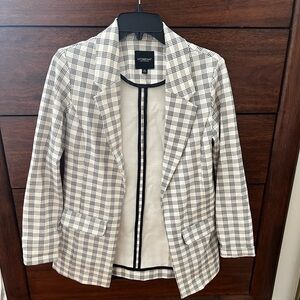 Plaid Blazer in Black and White
